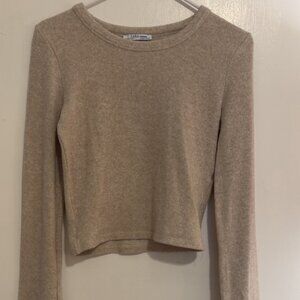 Zara Knit Long-Sleeve Crop Top - S